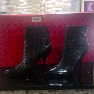 Tory Burch black heeled boots size 11